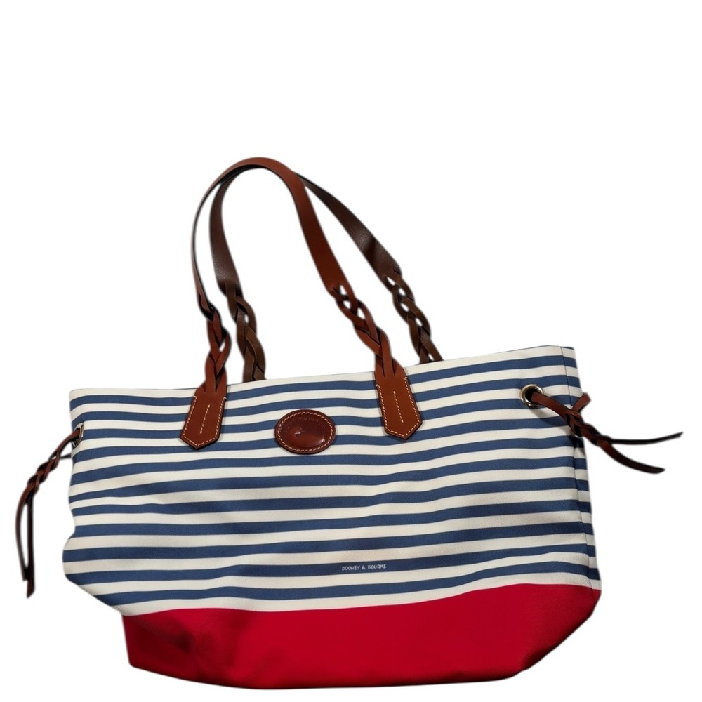 Dooney & Bourke Sullivan Shopper Tote Coastalcore Preppy Travelcore leisurewear